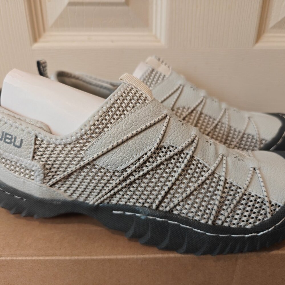 Jambu Water Shoes - Picture 2 of 9